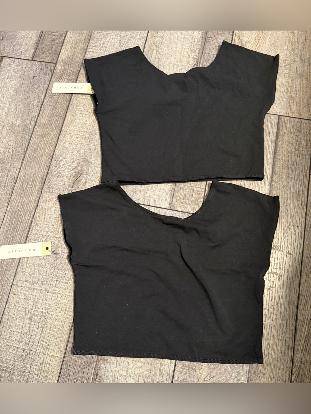 NWT DownEast Demi half tee duo in extra small 
Layering tees cap sleeve - Picture 5 of 6